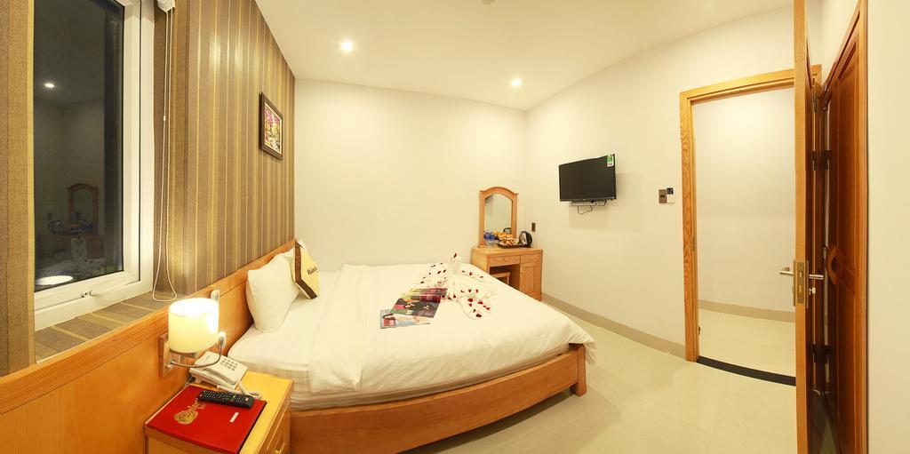 Valentine Hotel Da Nang Exterior photo